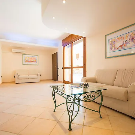 Idyllic Cala Viola B3 1 Bedapt Sleeps 3 * Cala Liberotto