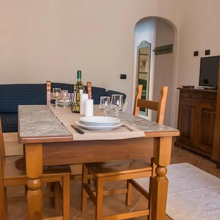 Idyllic Cala Viola B3 1 Bedapt Sleeps 3 *