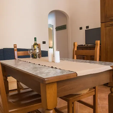 Idyllic Cala Viola B3 1 Bedapt Sleeps 3 Lejlighed *