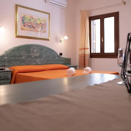 Idyllic Cala Viola B3 1 Bedapt Sleeps 3 Lejlighed *