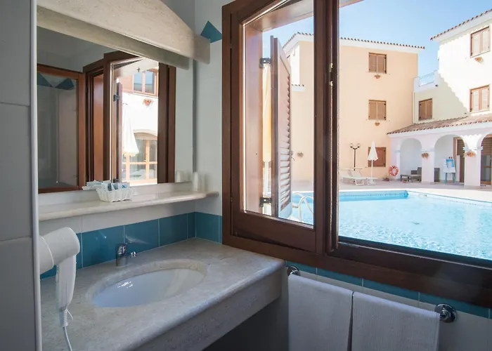 Idyllic Cala Viola B3 1 Bedapt Sleeps 3 * Cala Liberotto